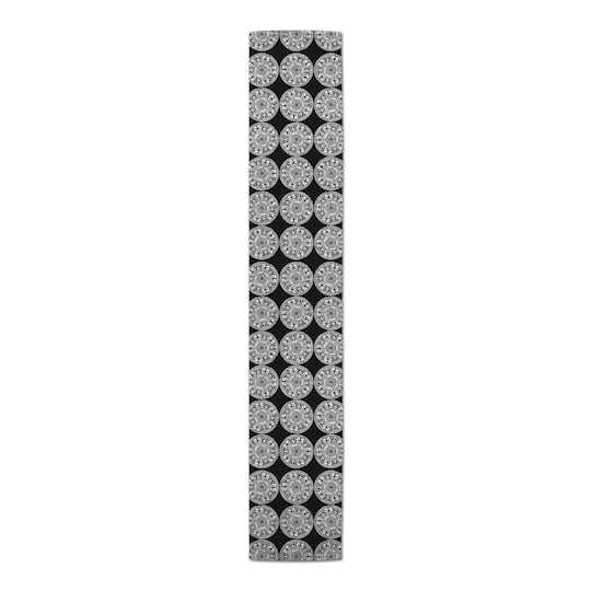 Small Medallions Indoor/Outdoor Table Runner